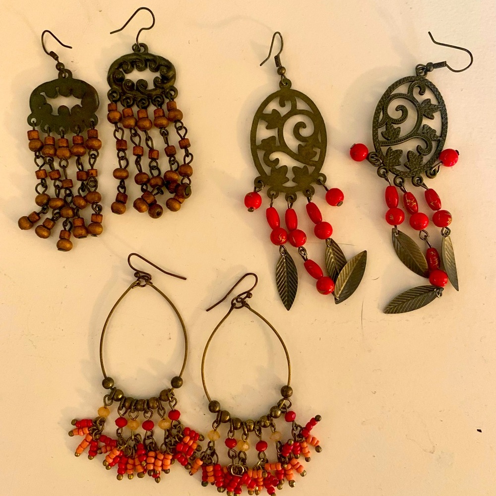 Set of 3 pairs of Boho Earrings, good condition! Bronze, Reds, Browns.